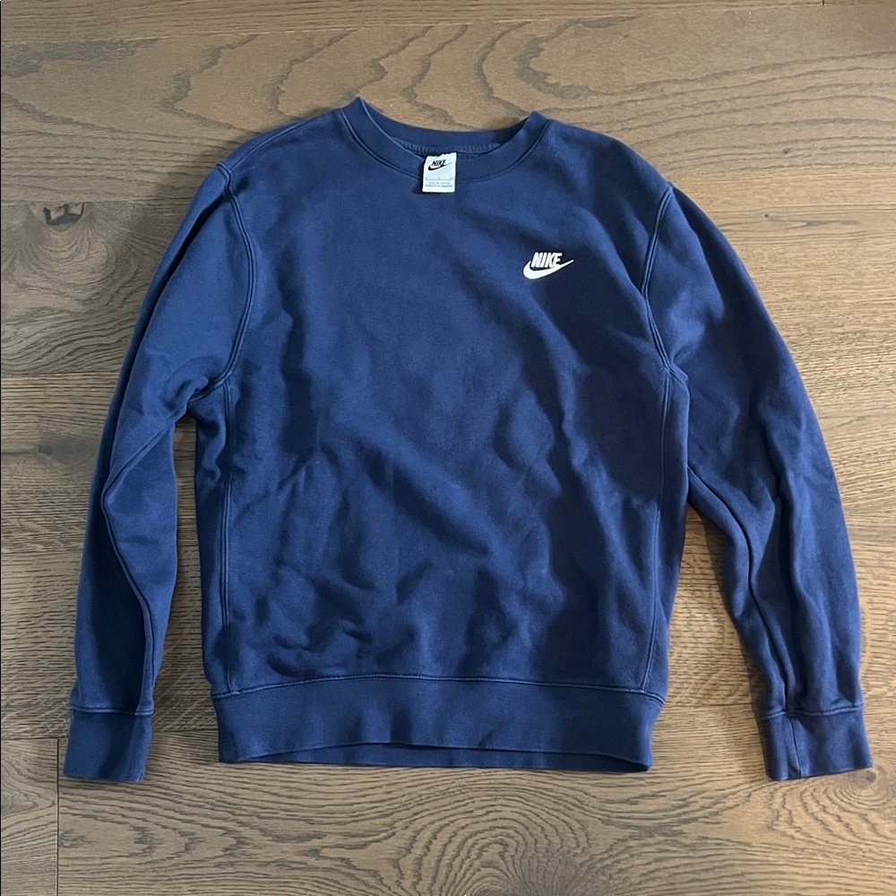 Nike Men's Navy Crewneck Sweater